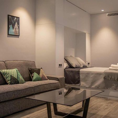 Apartamentos Vacacional En Plaza De Espana 内尔哈 外观 照片