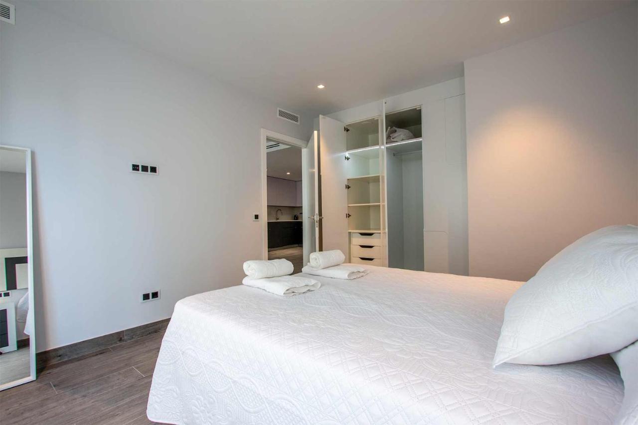 Apartamentos Vacacional En Plaza De Espana 内尔哈 外观 照片